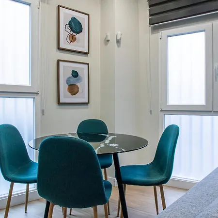Madrid Confort urbano 1 dormitorio AC WIFI Cocina-3